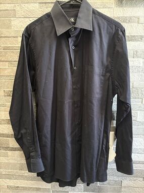 Calvin Klein Men's Black Long-Sleeve Dress Shirt